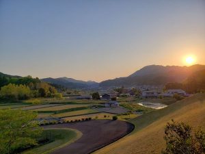 朝の農村風景（2021.11.7三重県勢和村）