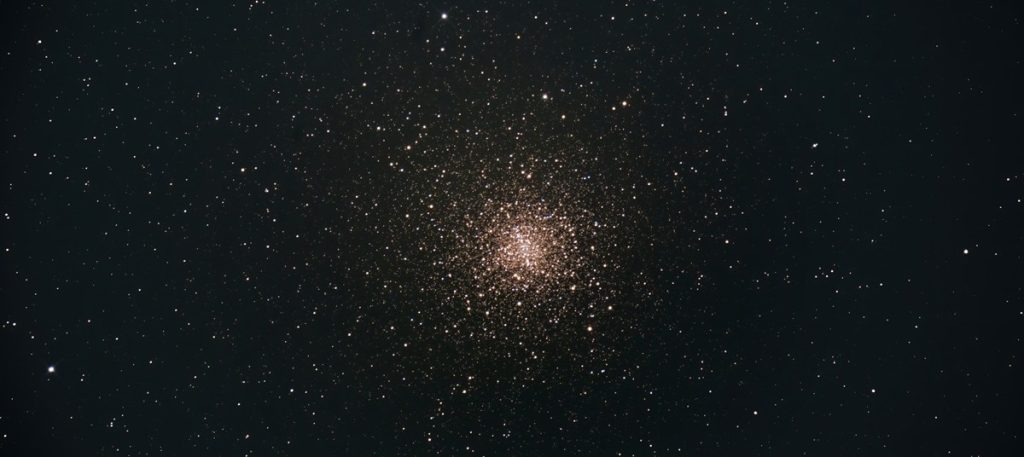 さそり座 球状星団(横に細長くトリミング)